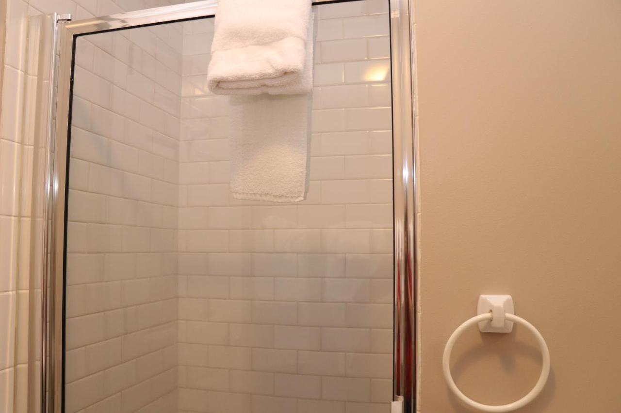 Stylish Downtown Studio In The South End, C. Ave #1 Boston Extérieur photo